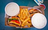 Passar muito tempo no trânsito estimula consumo de fast-food, diz estudo | Lifebrunch