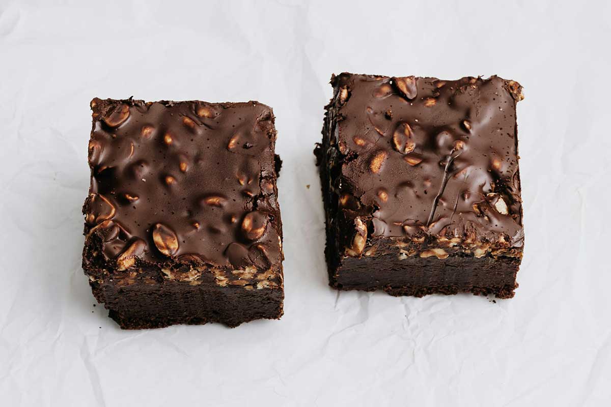Receita de brownie vegano de amendoim