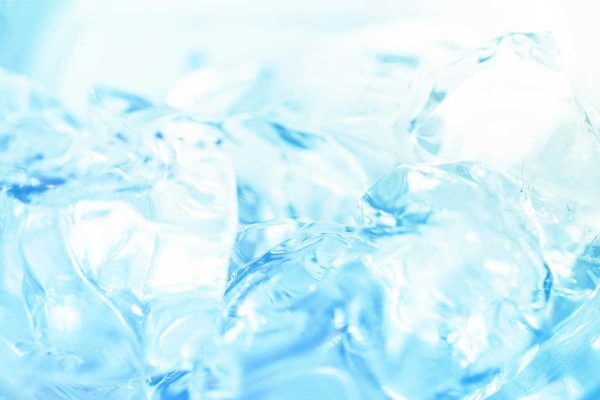 Banho em gelo não funciona para todo mundo e carece de evidências | Lifebrunch